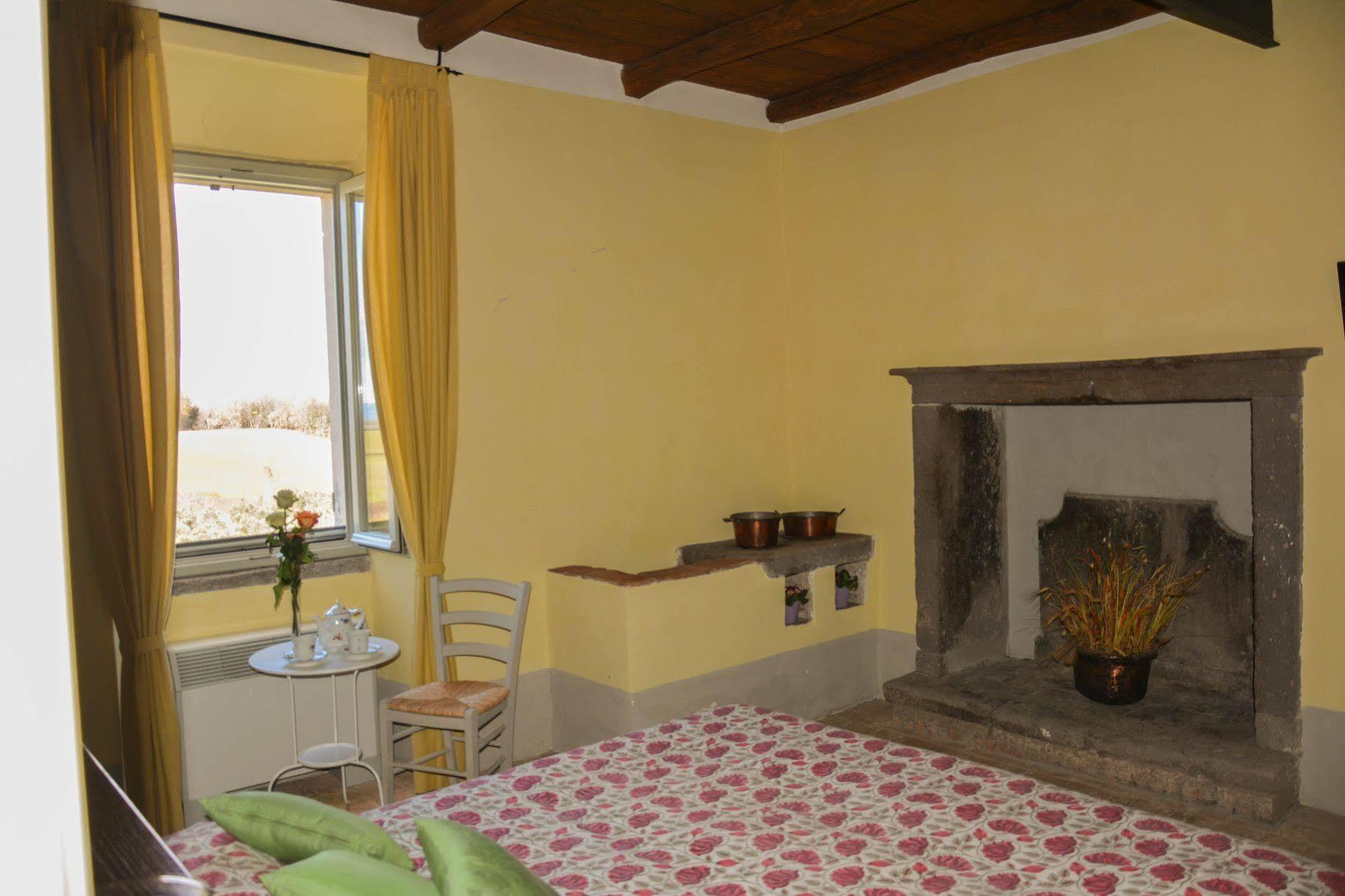 Agriturismo Casale Bonaparte Cellere Exteriér fotografie