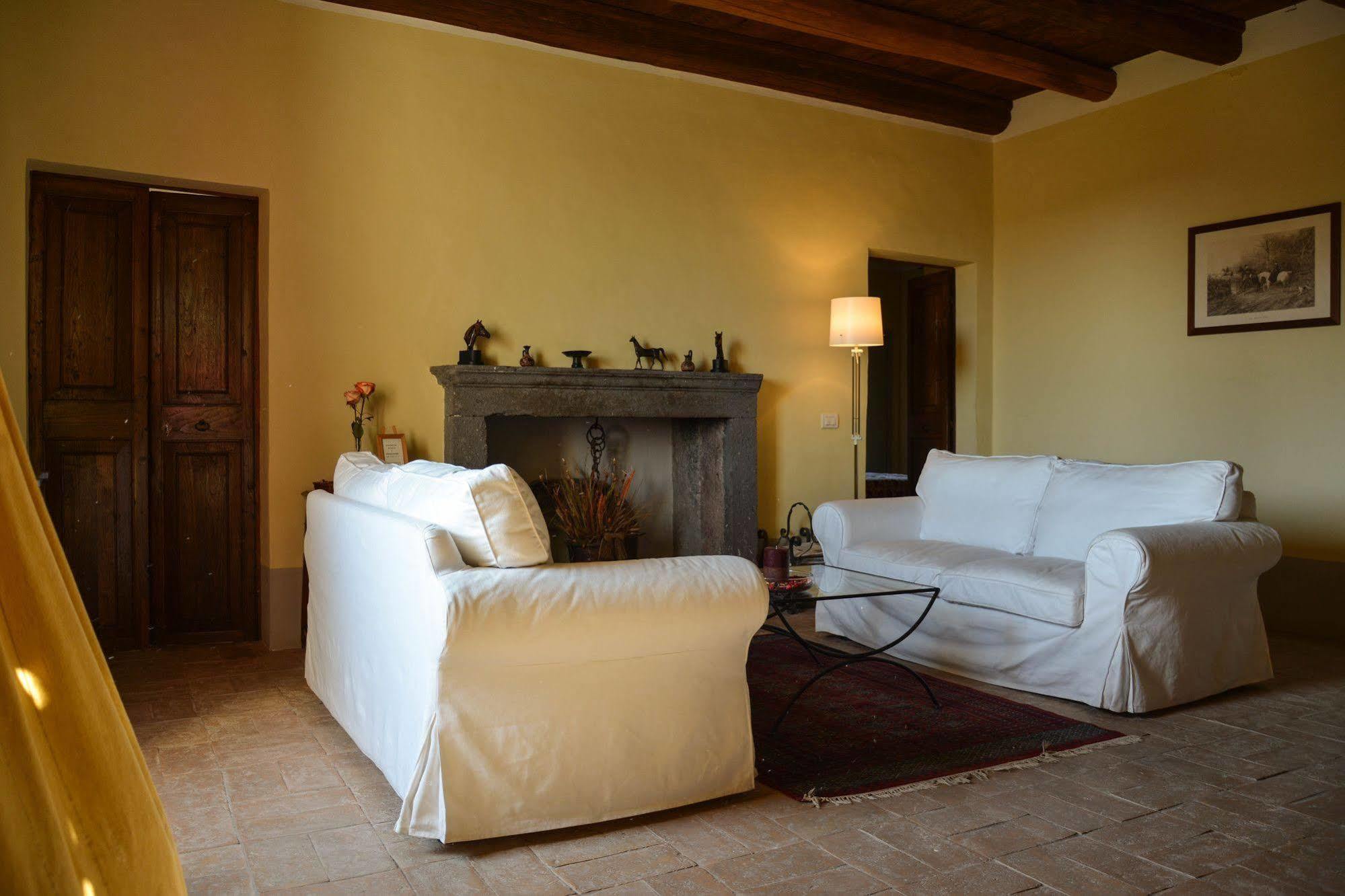 Agriturismo Casale Bonaparte Cellere Exteriér fotografie